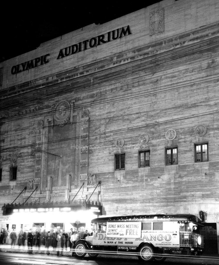 Olympic Auditorium 1932 1801 So. Grand Ave. Los Angeles wm.jpg